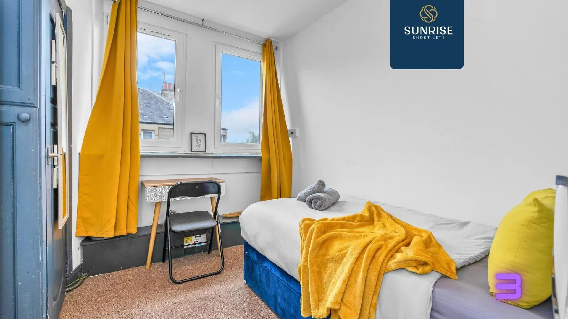 The Dens, 3 Rooms, 4 Beds, 2 Bathrooms, Fully Equipped, Wifi, Free Street Parking, 3Rd Floor Apartment Dundee