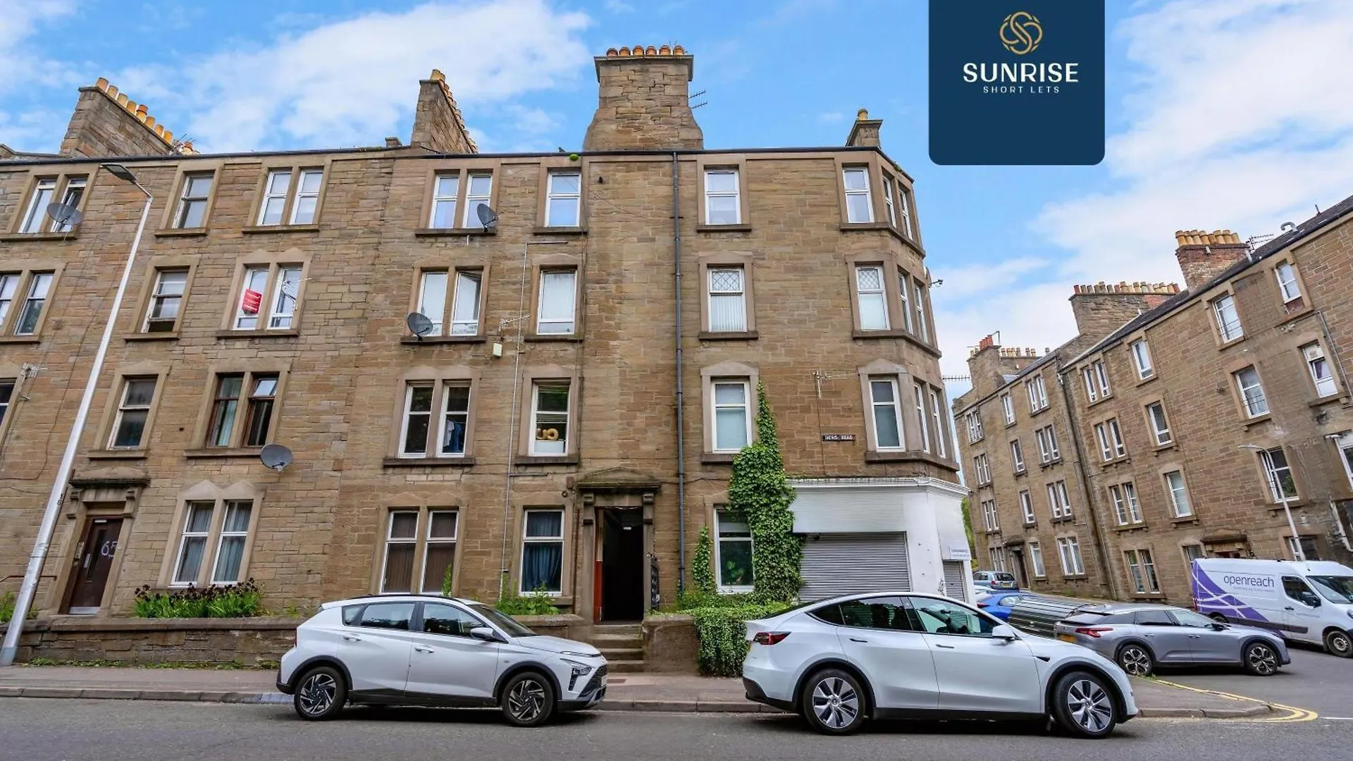 The Dens, 3 Rooms, 4 Beds, 2 Bathrooms, Fully Equipped, Wifi, Free Street Parking, 3Rd Floor Apartment Dundee