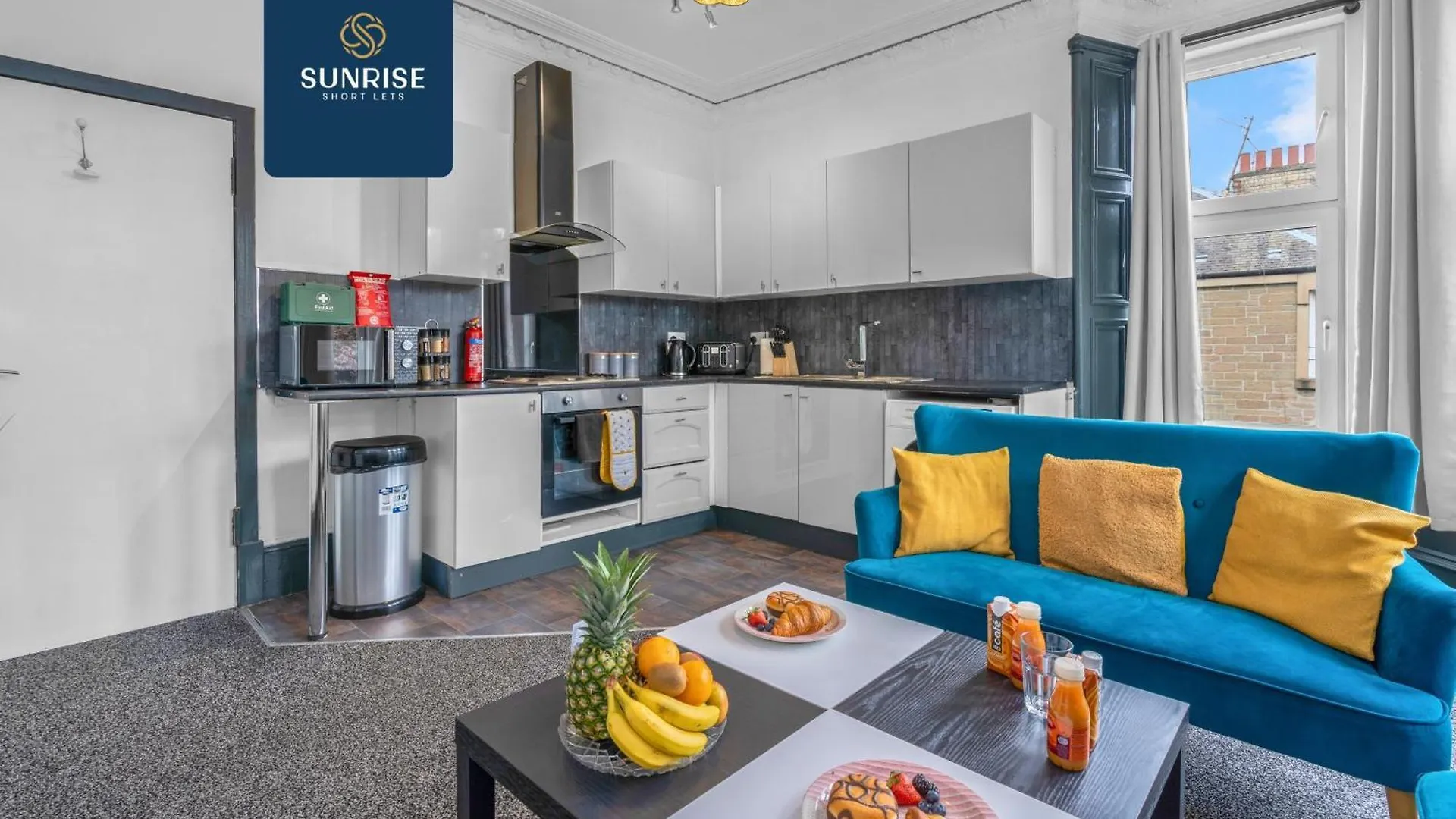The Dens, 3 Rooms, 4 Beds, 2 Bathrooms, Fully Equipped, Wifi, Free Street Parking, 3Rd Floor Apartment Dundee